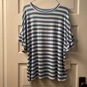 NWT LuLaRoe Dahl Top
